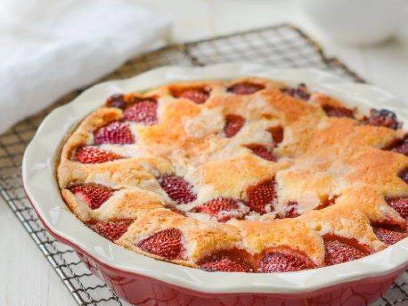 пирог с клубникой