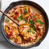 Куриные котлеты в сливочном соусе с вялеными томатами