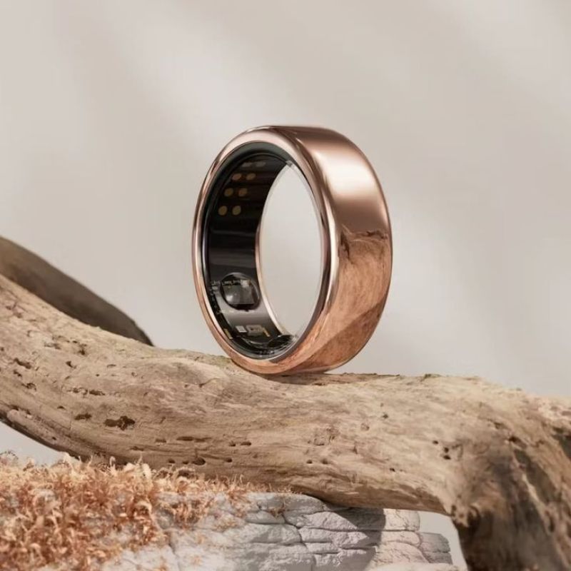 кольцо Oura для измерений показателей здоровья