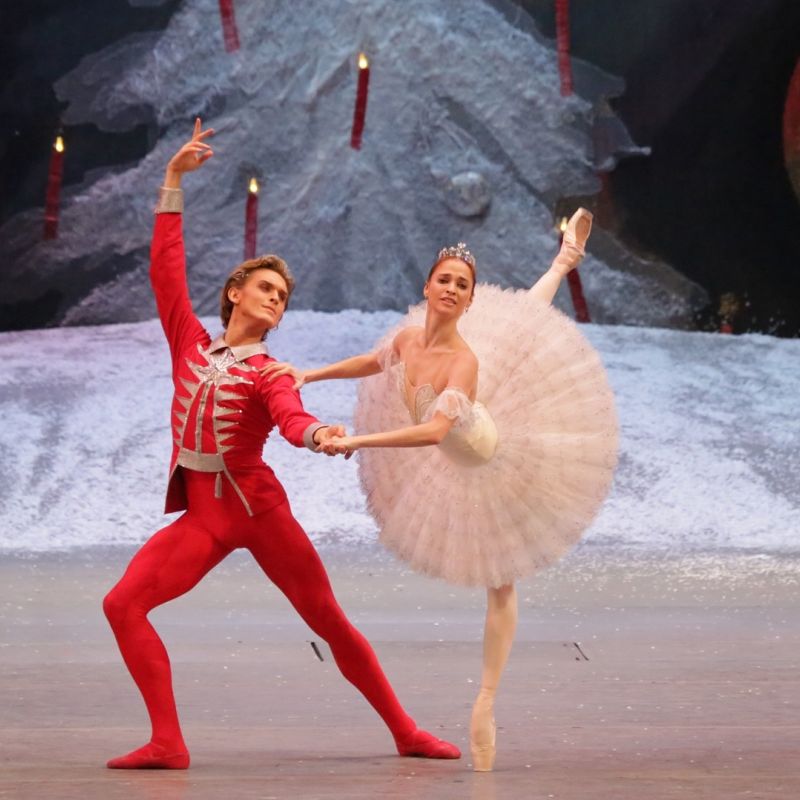 Где смотреть Щелкунчика на Новый год