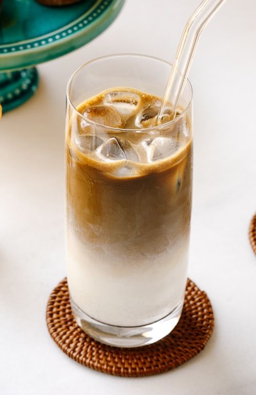 Hojicha Latte: холодный чайный кофе как новый тренд!