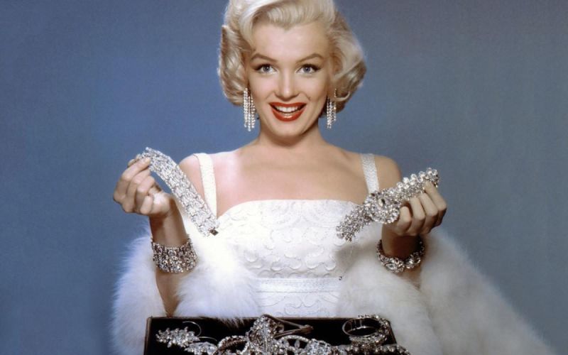 Бьюти коллаборации декабря в ресторанах столицы